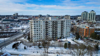 Condo sold at 901-60 Wyndham Street, Guelph, Two Rivers, N1E 7H7 - MLS: X11912318