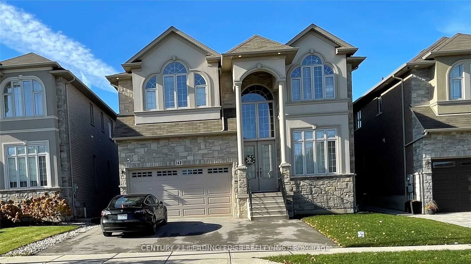 Detached House leased at 142 Chambers Drive, Hamilton, Ancaster, L9K 0B5 - MLS: X11912782