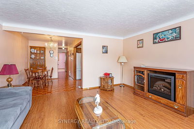 279 Head St, Strathroy-Caradoc - NE image-0-4