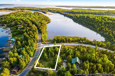 Unit 39 Tamarac Rd, Northern Bruce Peninsula - Northern Bruce Peninsula image-0-4