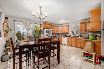 1384 Chatelain Ave, Carlington - Central Park - 5301 - Carlington image-0-2