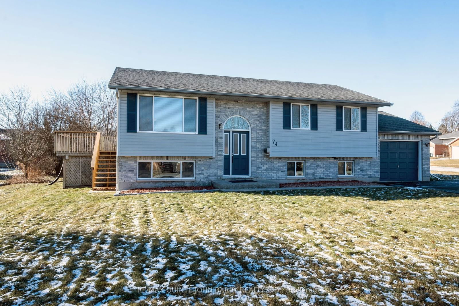 Detached House sold at 74 Ireland Drive, Quinte West, K8V 6T6 - MLS: X11913540