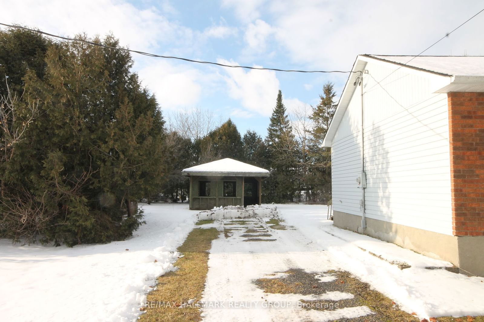 Detached House sold at 30 Alyssa Drive, North Dundas, 707 - North Dundas (Winchester) Twp, K0A 2R0 - MLS: X11913566