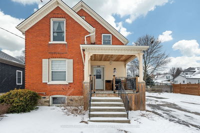 130 South St, Goderich - Goderich Town image-0-4