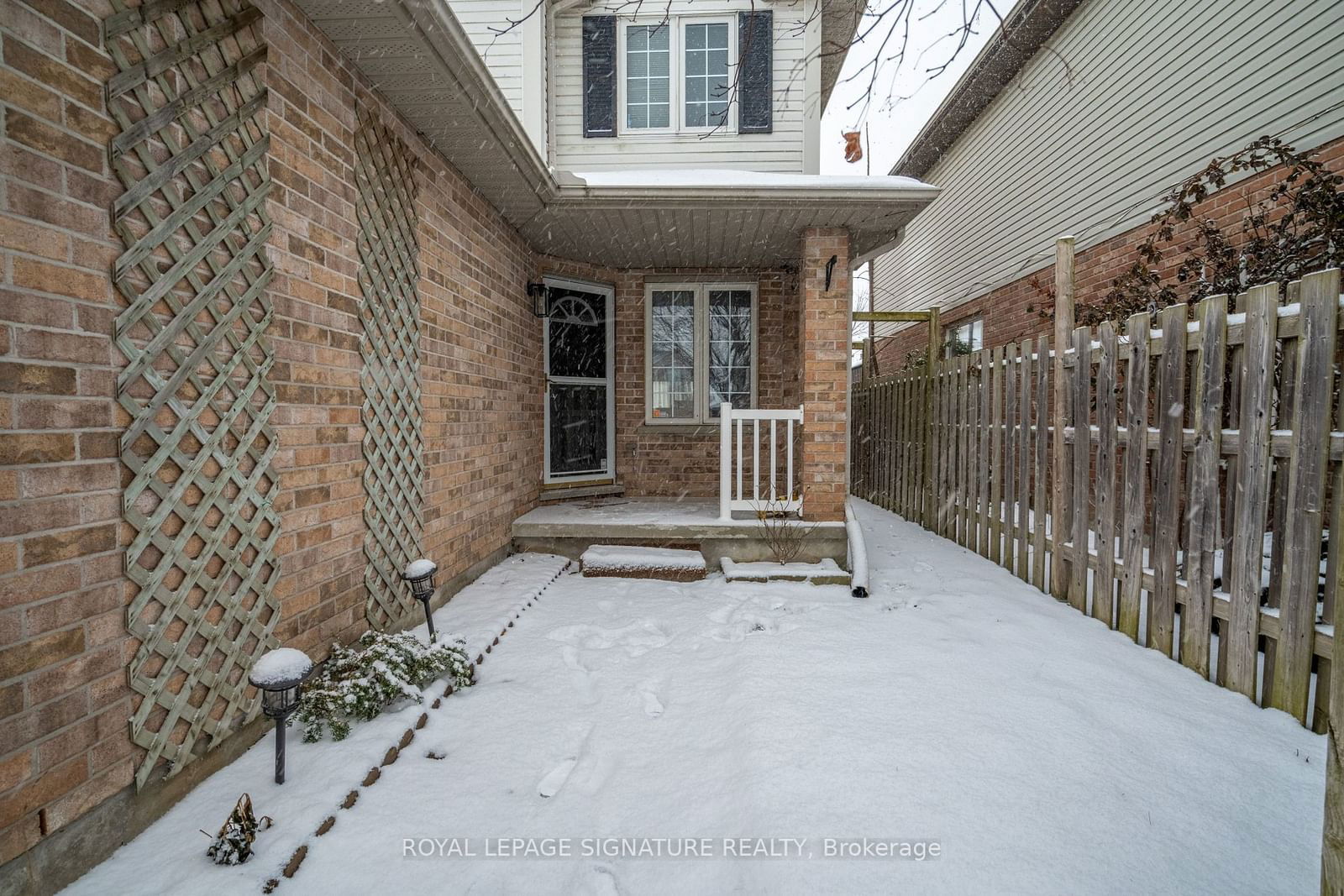 Detached House leased at 155 Emerald Road, London, South U, N6M 1J3 - MLS: X11913872