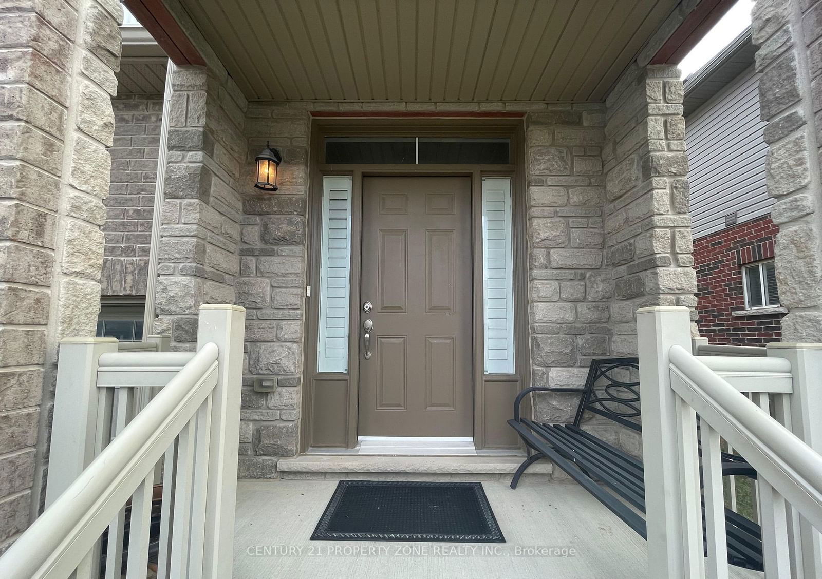 Townhouse leased at 62 Bradbury Road, Hamilton, Stoney Creek, L8J 2V7 - MLS: X11914133