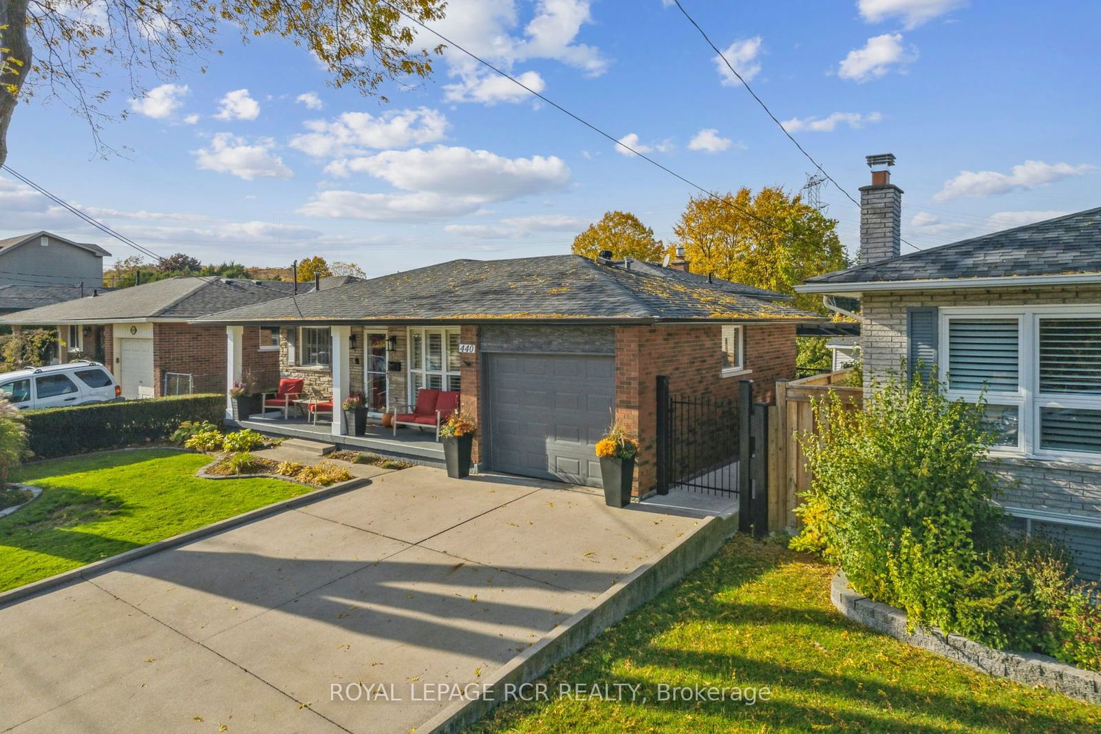 Detached House for sale at 440 Mt Albion Road, Hamilton, Stoney Creek, L8K 5T3 - MLS: X11914269