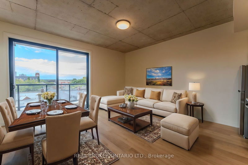 home for lease on 203-11 Robert Street