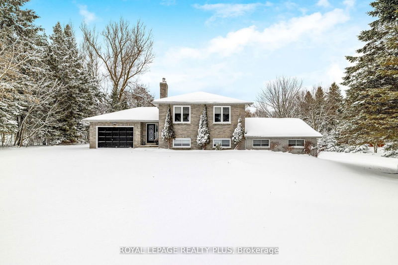 home for sale on 5739 Sixth Line