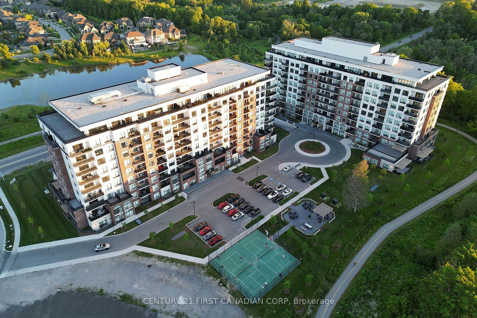 Condo sold at 716-480 CALLAWAY Road, London, North R, N6G 0Z3 - MLS: X11915155