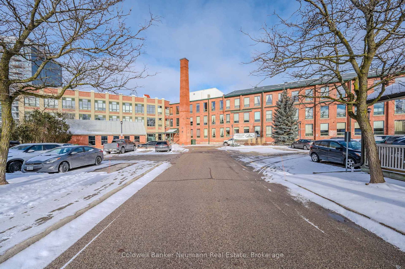 Building at 26 Ontario Street, Guelph, Two Rivers