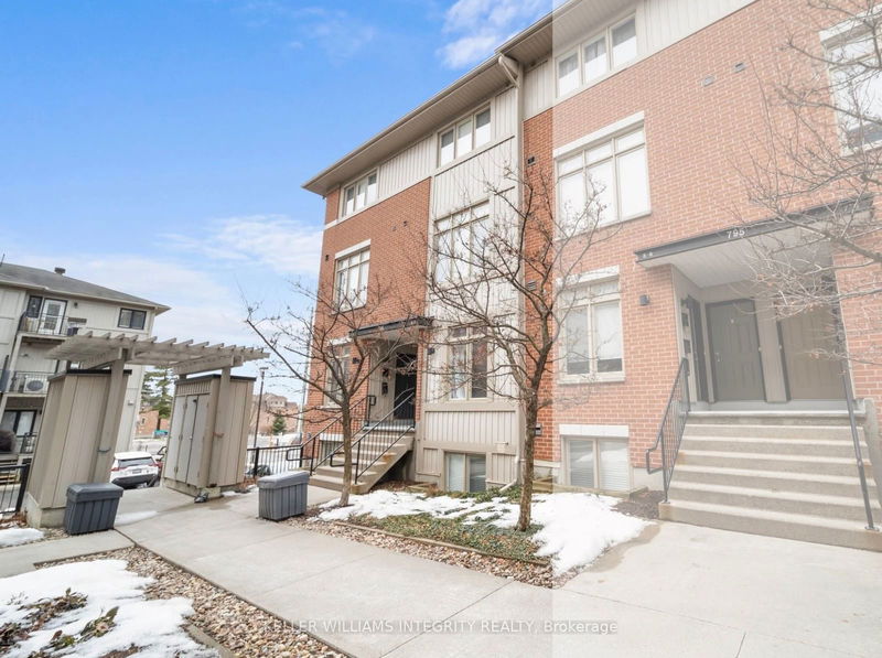 Unit 1 — 795 Montreal Rd, Manor Park - Cardinal Glen and Area - 3104 - CFB Rockcliffe and Area image-0-0