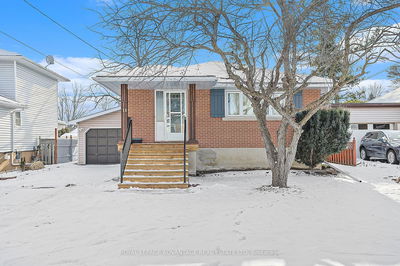 18 Mclean Blvd, Perth - 907 - Perth image-0-2