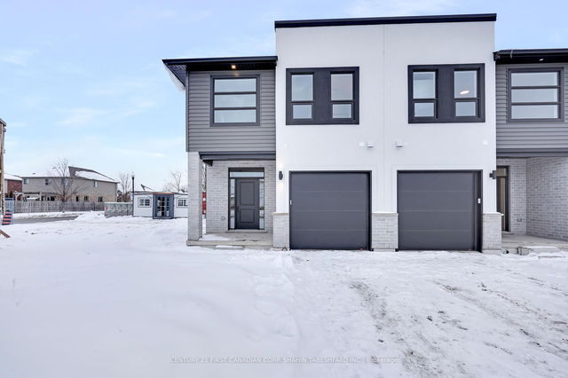 829 Catalpa Square