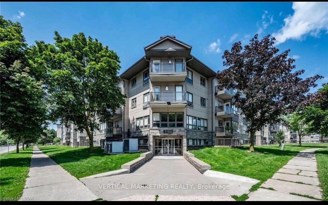 Condo for sale at 208-1 Jacksway Crescent, London, North G, N5X 3T5 - MLS: X11915770