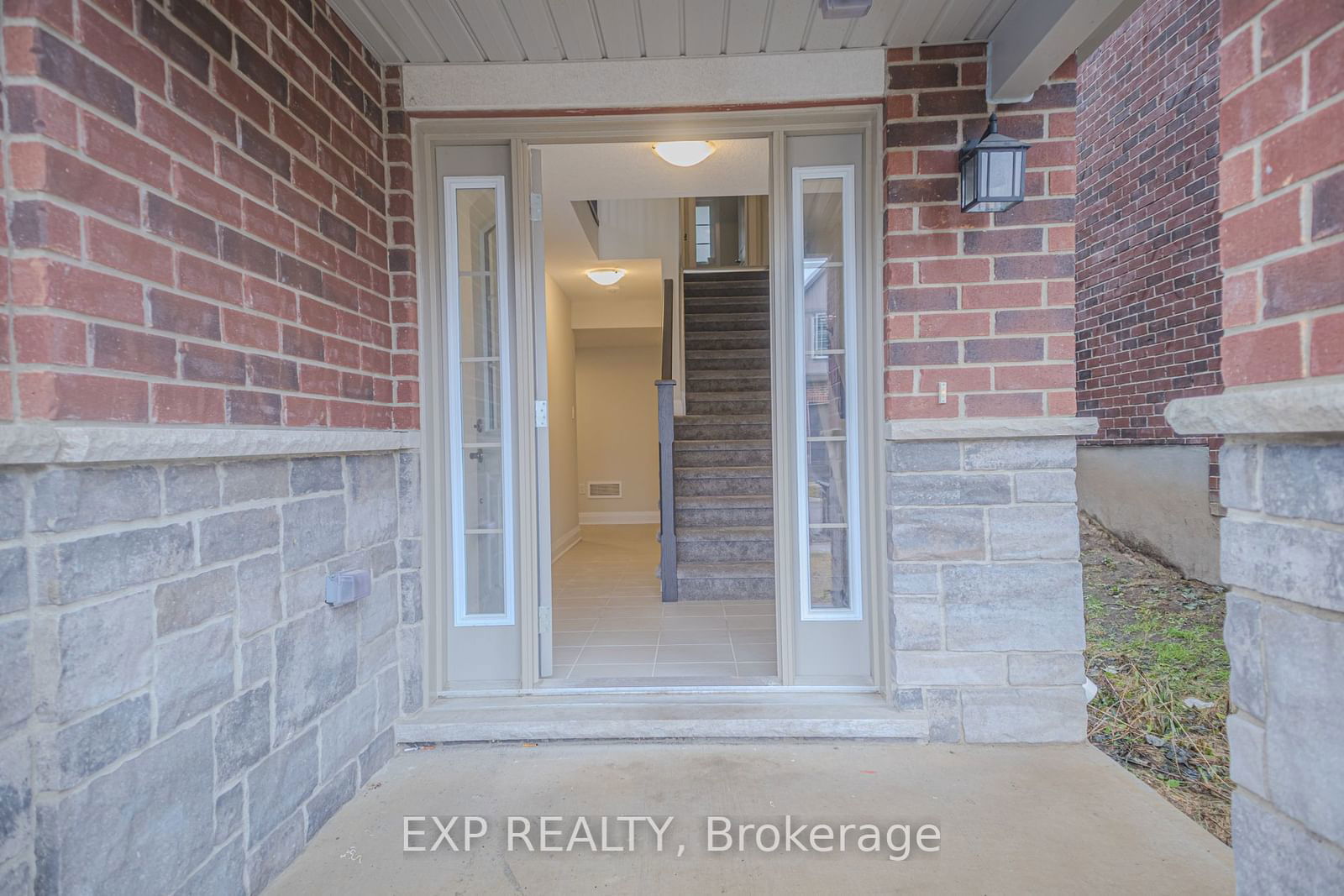 Townhouse leased at 241 Raspberry Place, Waterloo, N2V 0H3 - MLS: X11916027