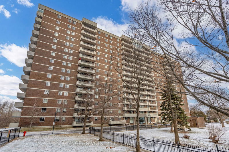 Unit 1006 — 1705 Playfair Dr, Alta Vista and Area - 3608 - Playfair Park image-0-0