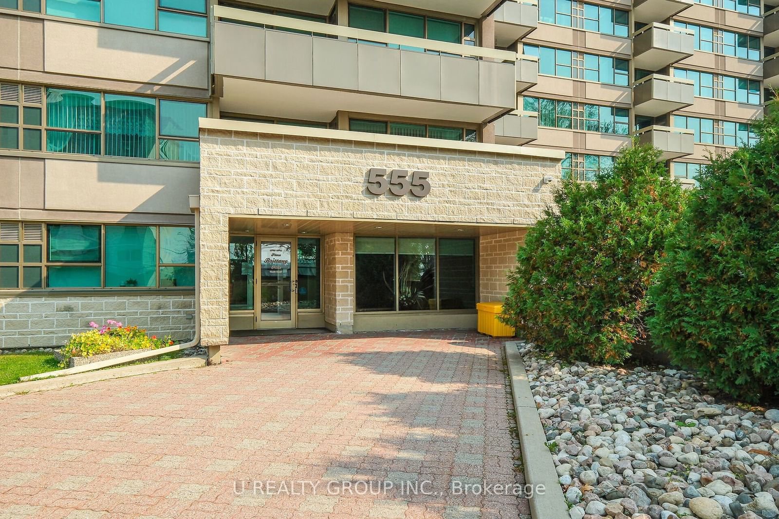 Condo leased at 1112-555 Brittany Drive, Manor Park - Cardinal Glen and Area, 3103 - Viscount Alexander Park, K1K 4C5 - MLS: X11916352