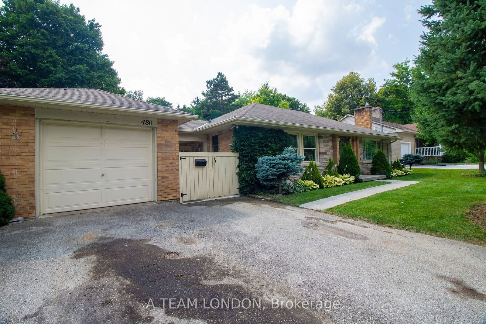 Detached House leased at 480 Pinetree Drive, London, North P, N6H 3N1 - MLS: X11916596