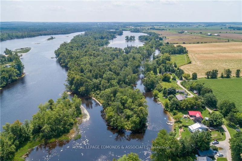  BUTTERNUT, Beachburg - Whitewater Region image-0-0