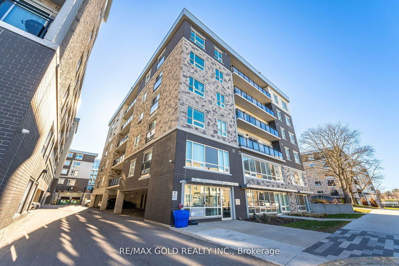 home for sale on H101-275 Larch Street