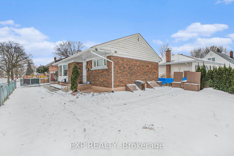 2024 Othello Ave, Ottawa, K1G 2A6 | Image 3