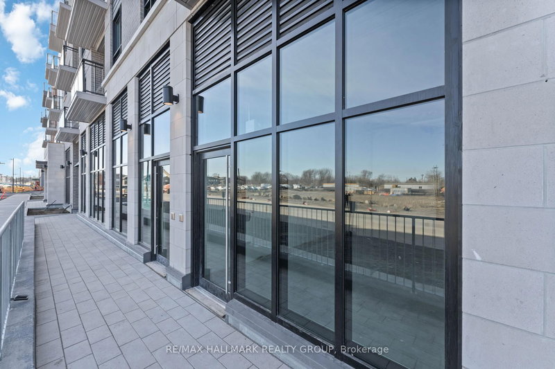 111 - 1340 Hemlock Rd, Ottawa, K1K 2G8 | Image 2