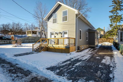 588 Wolfe St, Peterborough - Otonabee image-0-1