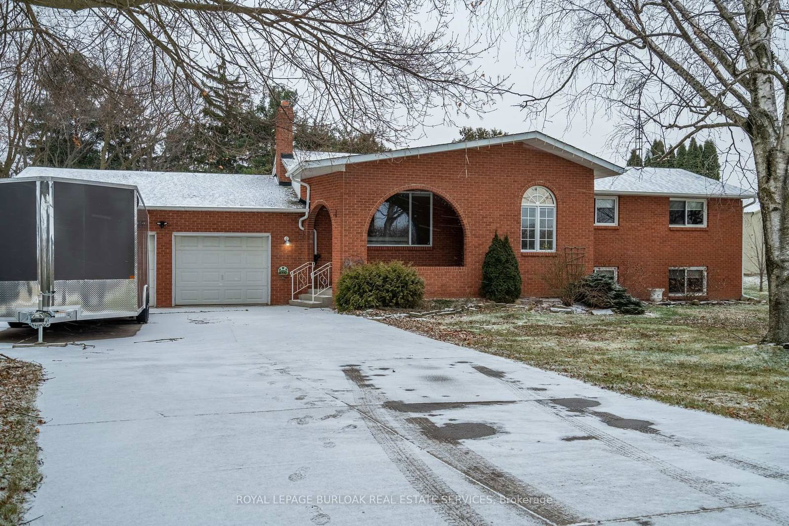 Detached House for sale at 1521 Irvine Road, Niagara-on-the-Lake, 102 - Lakeshore, L0S 1J0 - MLS: X11917974