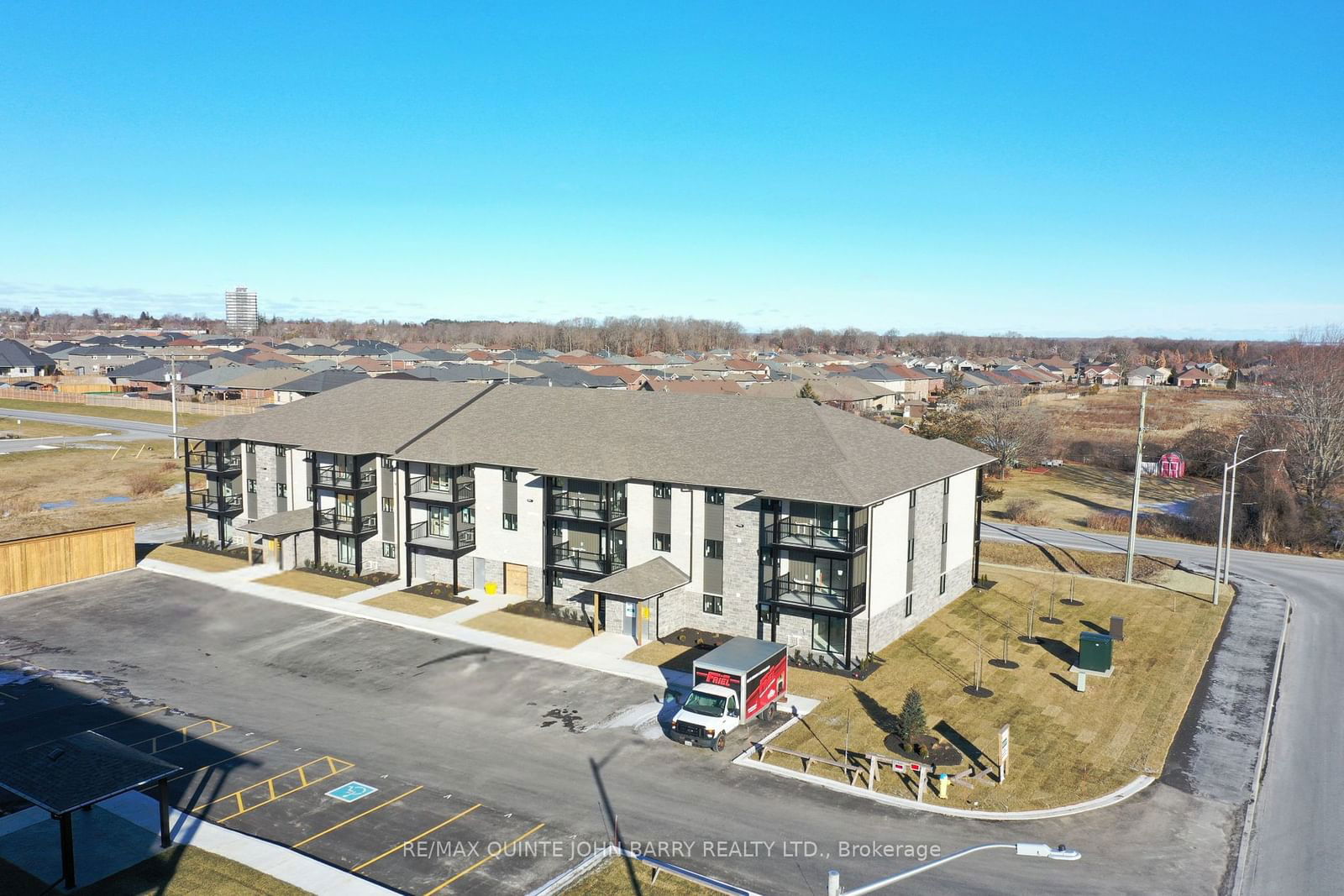 Condo sold at 110-10 Hillside Meadow Drive, Quinte West, K8V 0J7 - MLS: X11918107