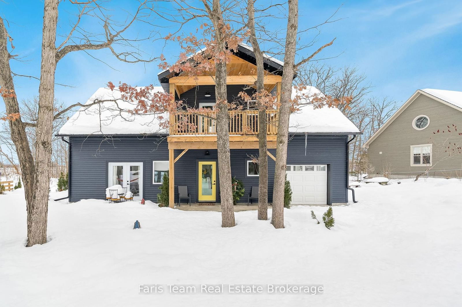 Detached House sold at 40 Port Severn Road, Georgian Bay, L0K 1S0 - MLS: X11918159