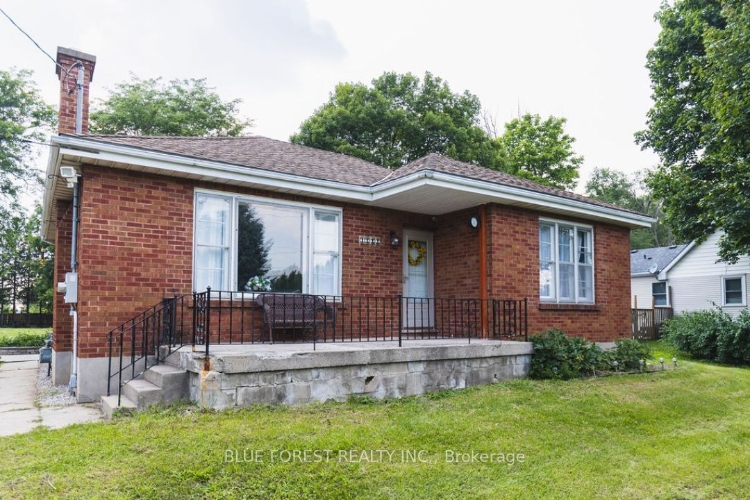 Detached House leased at 1111 Crumlin Sideroad, London, East J, N5V 1R6 - MLS: X11918964