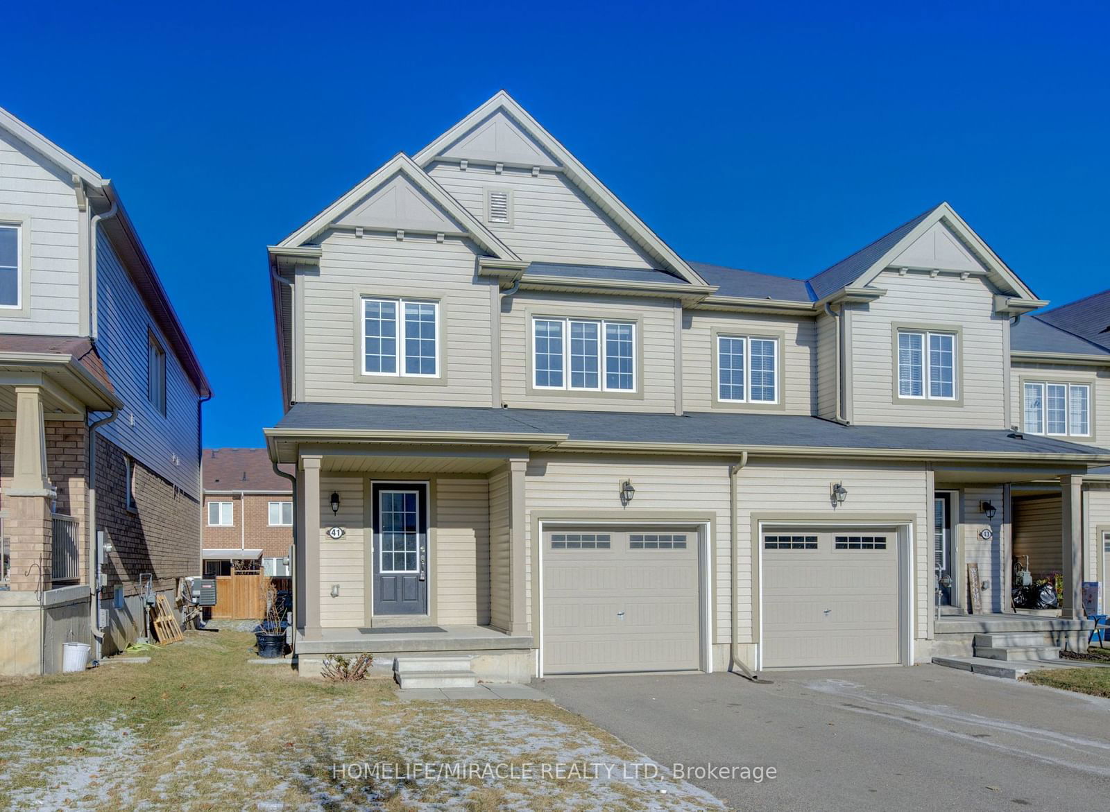 Townhouse for sale at 41 Cole Crescent, Brantford, N3T 0P4 - MLS: X11918989