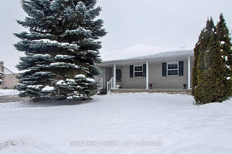 home for sale on 86 Markham Street