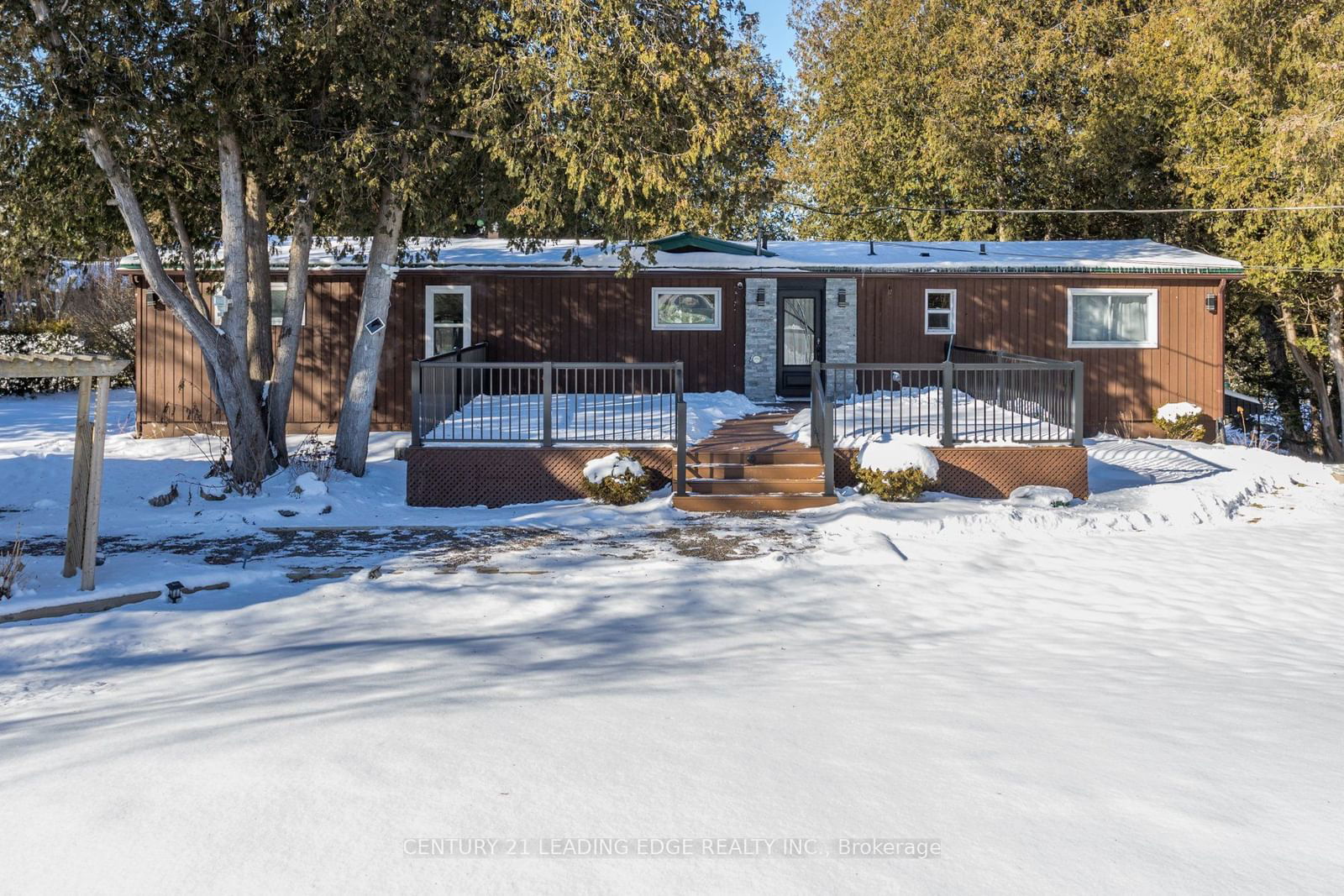 Detached House sold at 264 Francis St Street, Kawartha Lakes, Fenelon Falls, K0M 1N0 - MLS: X11919504