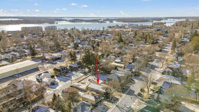 271 Sydenham St, Gananoque - 821 - Gananoque image-0-2