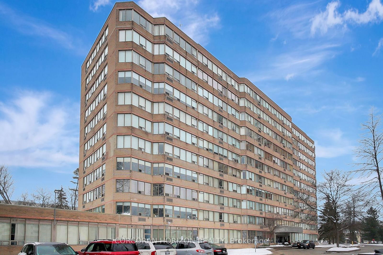 Condo sold at 409-3227 King Street, Kitchener, N2A 1B1 - MLS: X11920050