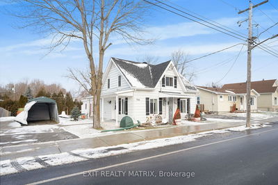 946 King St, Champlain - 611 - L'Orignal image-0-2