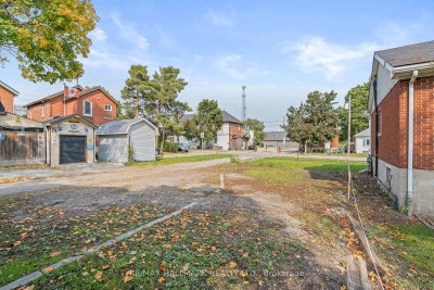 9 Lawrence Avenue — photo 4