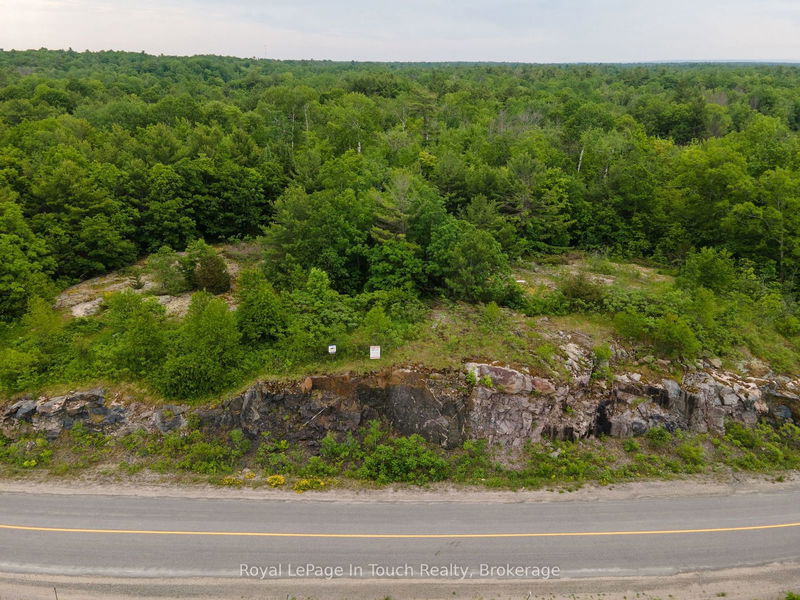 446 South Bay Rd, Georgian Bay - Baxter image-0-0