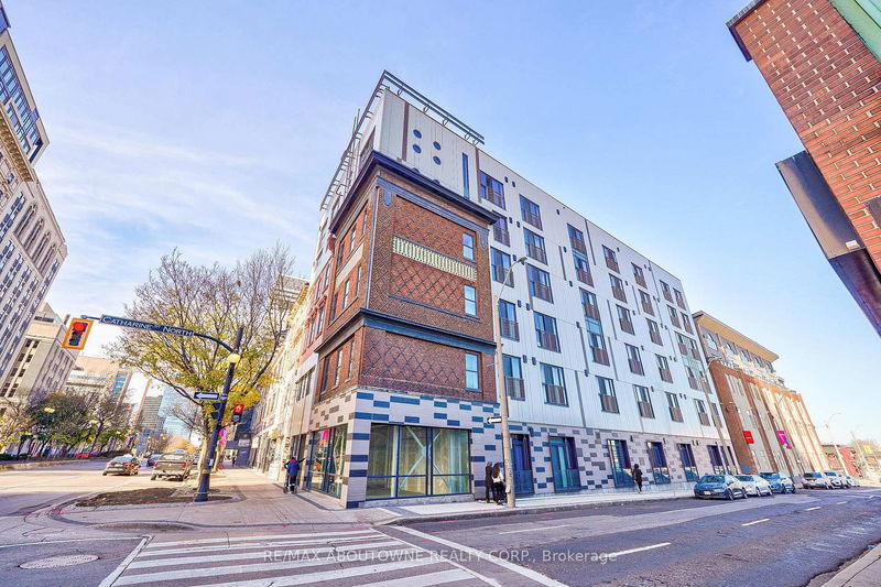 home for lease on 505-121 King Street E