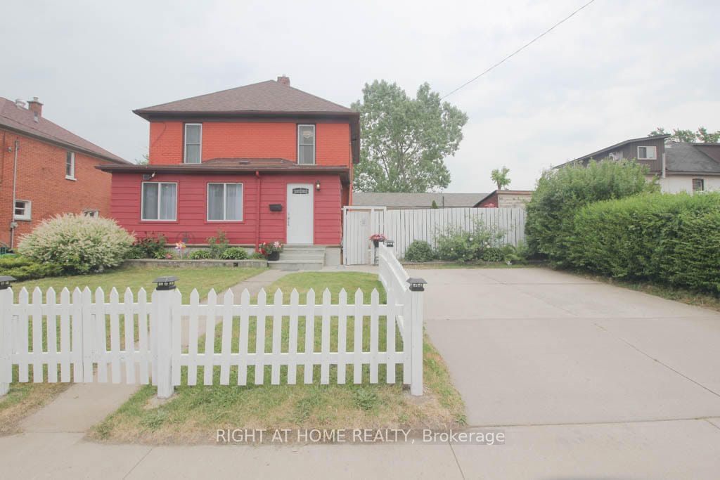 Detached House for sale at 4472 Second Avenue, Niagara Falls, 212 - Morrison, L2E 4H2 - MLS: X11920588