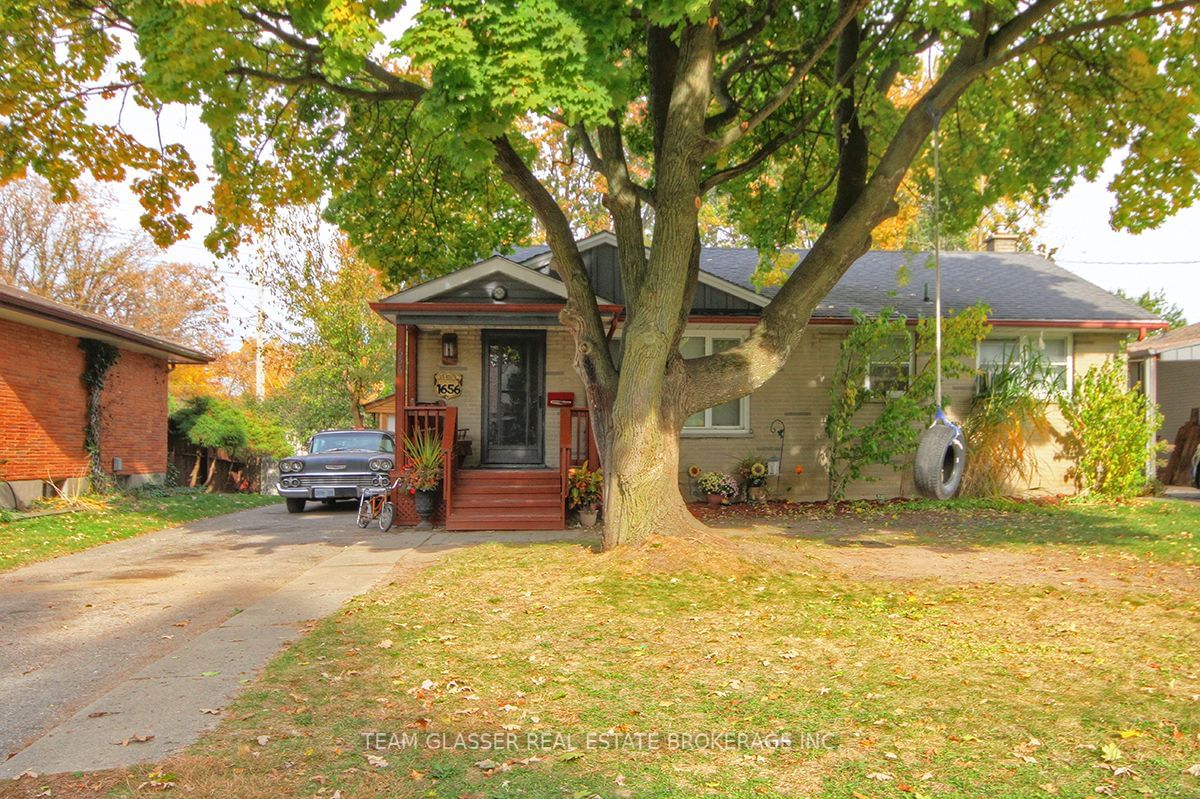 Detached House for sale at 1656 MOFFATT Avenue, London, East H, N5W 1Z9 - MLS: X11920606