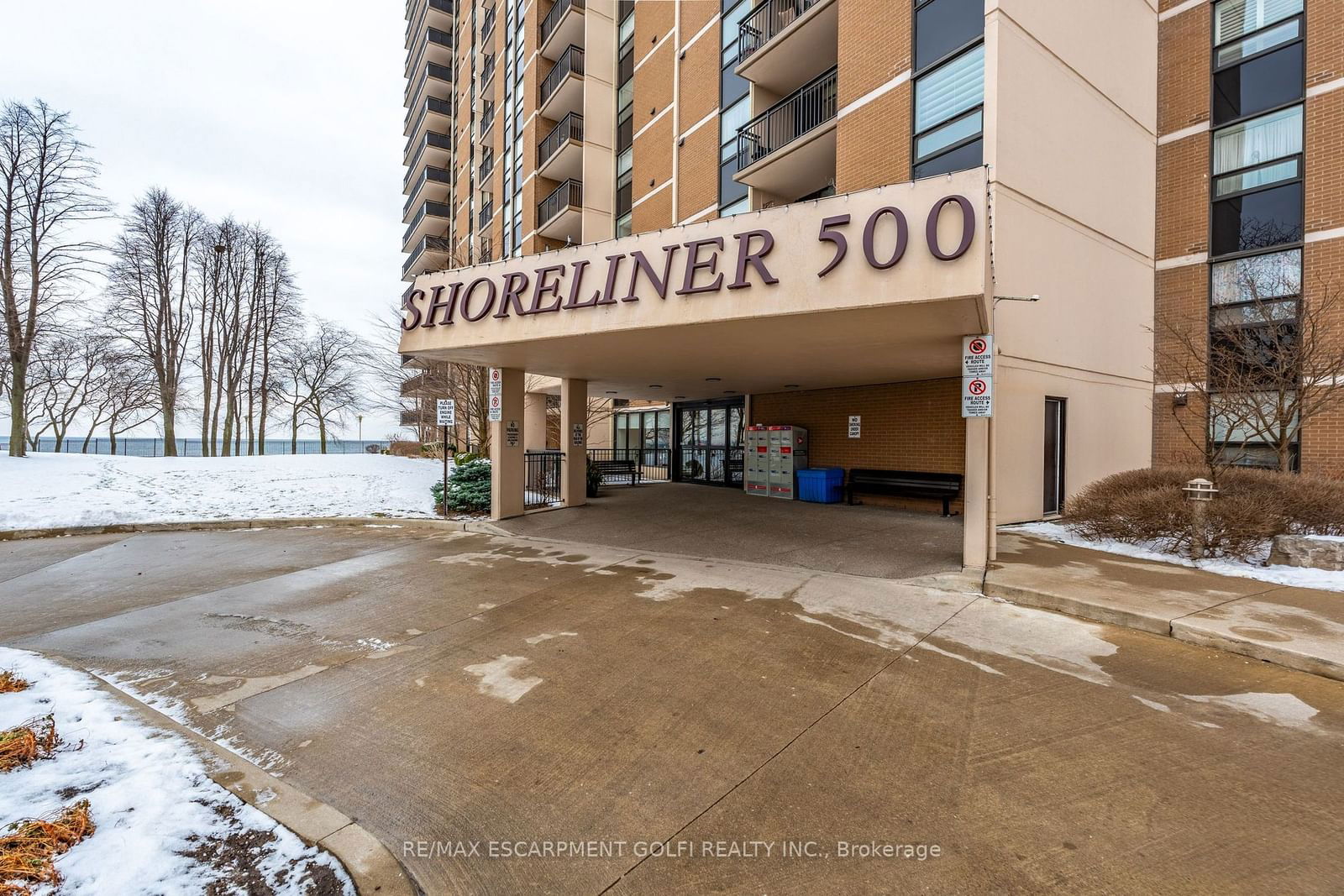 Condo sold at 1415-500 Green Road, Hamilton, Stoney Creek, L8E 3M6 - MLS: X11921014