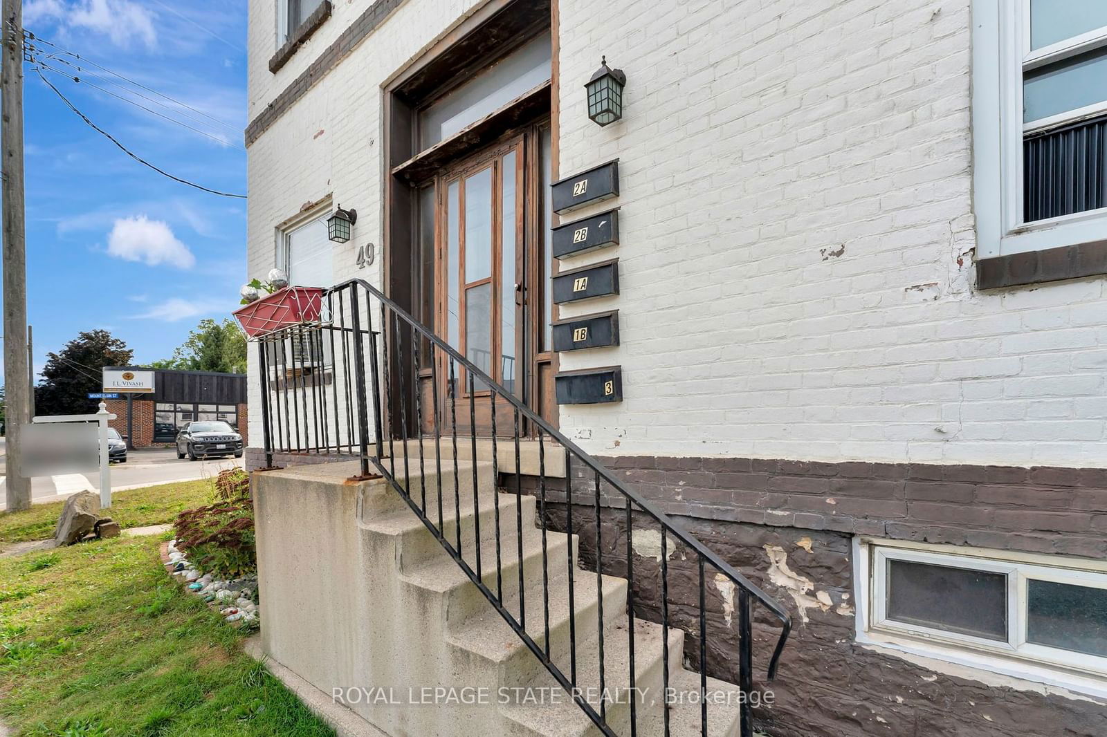 Semi-Detached House for sale at 49 Dumfries Street, Brant, Paris, N3L 2C9 - MLS: X11921126