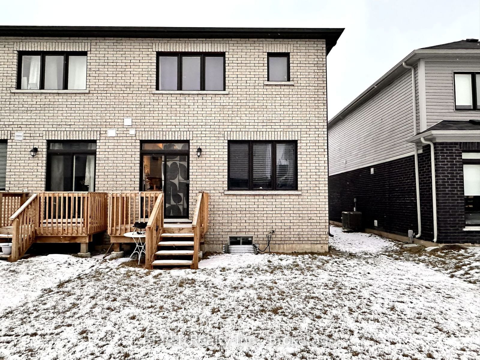 Townhouse for sale at 20 Ever Sweet Way, Thorold, 560 - Rolling Meadows, L2V 0L1 - MLS: X11921498