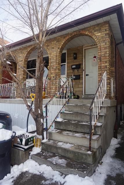 home for lease on B-122 Belview Avenue