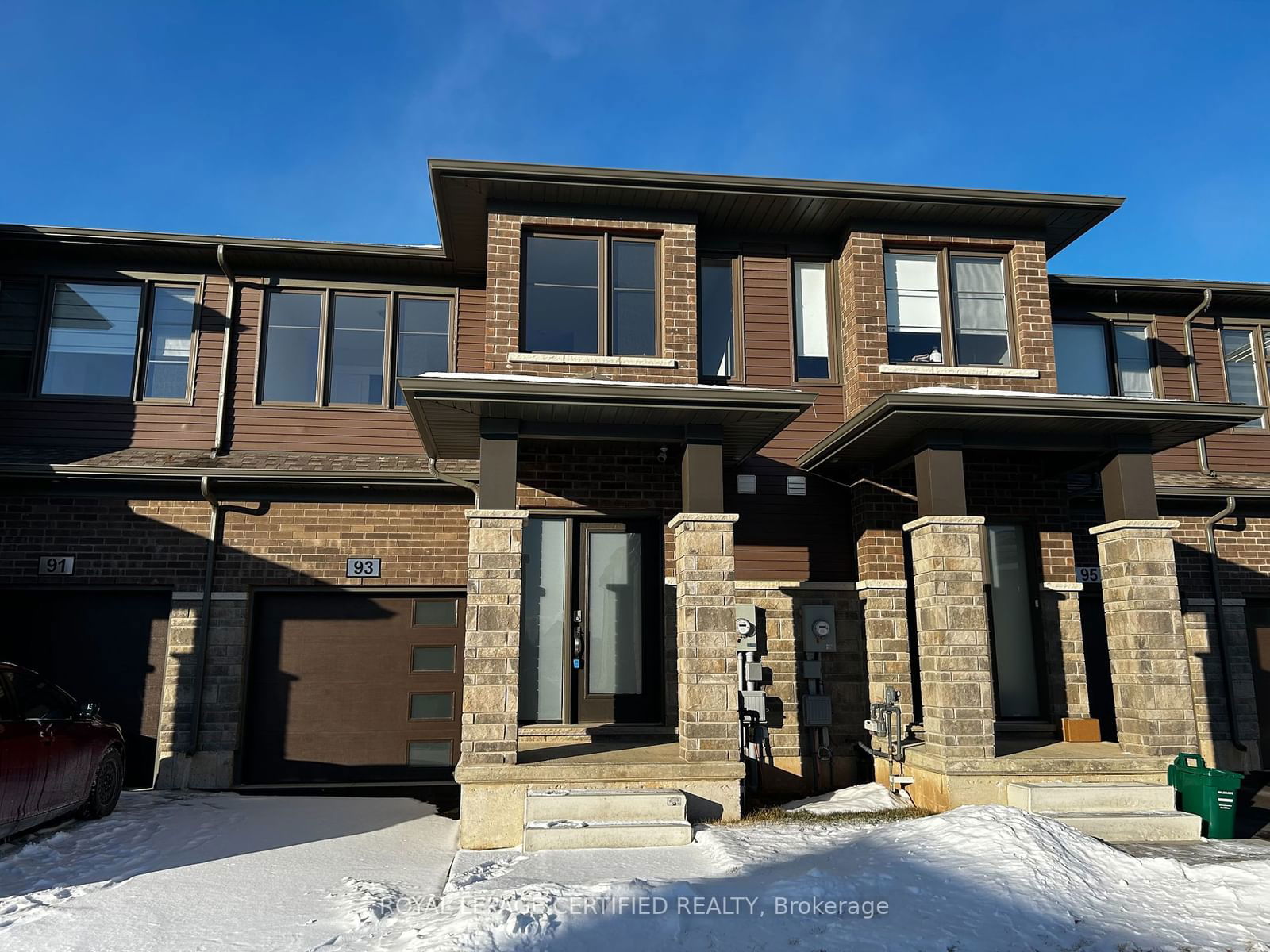 Townhouse for lease at 93 Acacia Road, Pelham, 662 - Fonthill, L0S 1E1 - MLS: X11921842