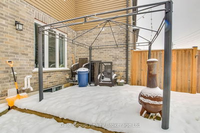 164 Links Cres, Woodstock - Woodstock - North image-0-3