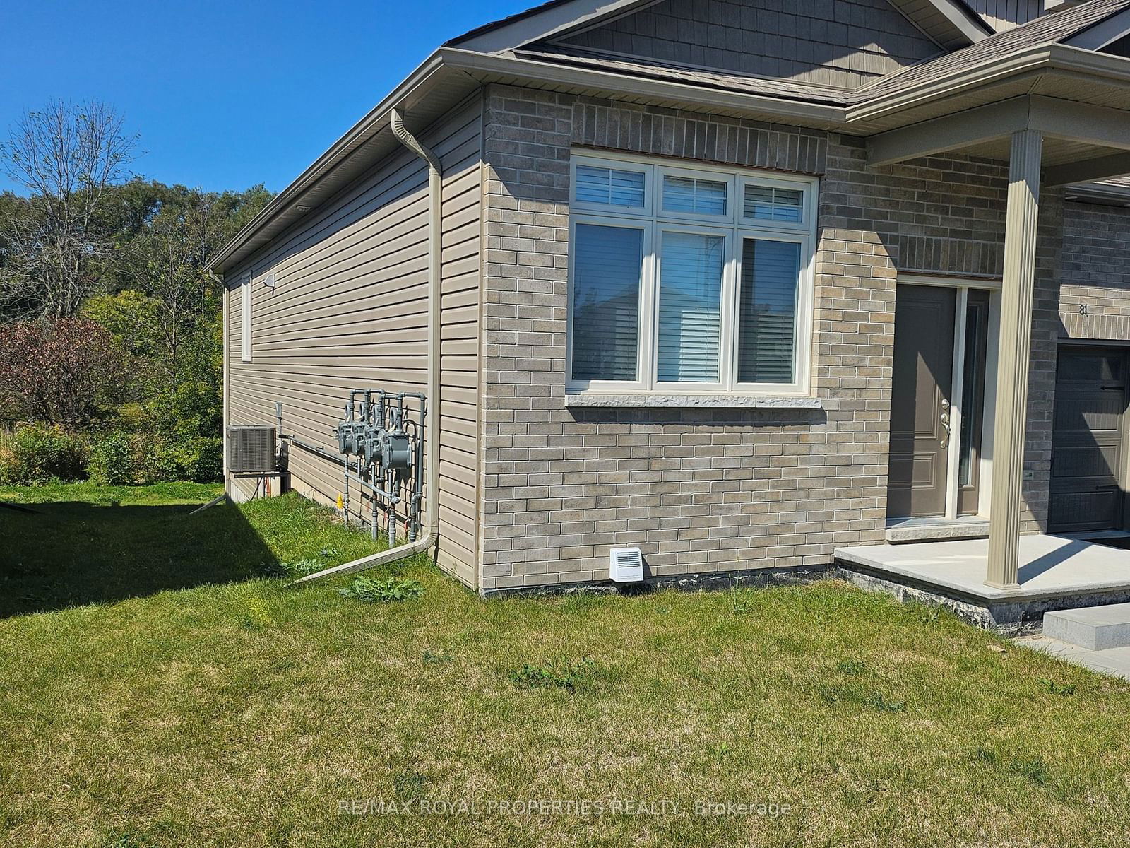 Townhouse leased at 81 MARKLAND Avenue, Prince Edward County, Picton, K0K 2T0 - MLS: X11922103